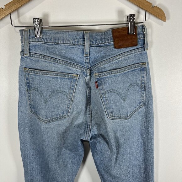 Levi's 501 Jeans Thrashed 25x30 Blue Light Wash Premium Denim Classic Distressed - Picture 6 of 11